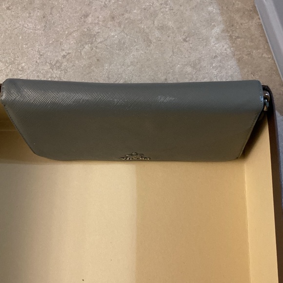 Prada Gray Long Wallet - comes with COA card - Picture 4 of 11